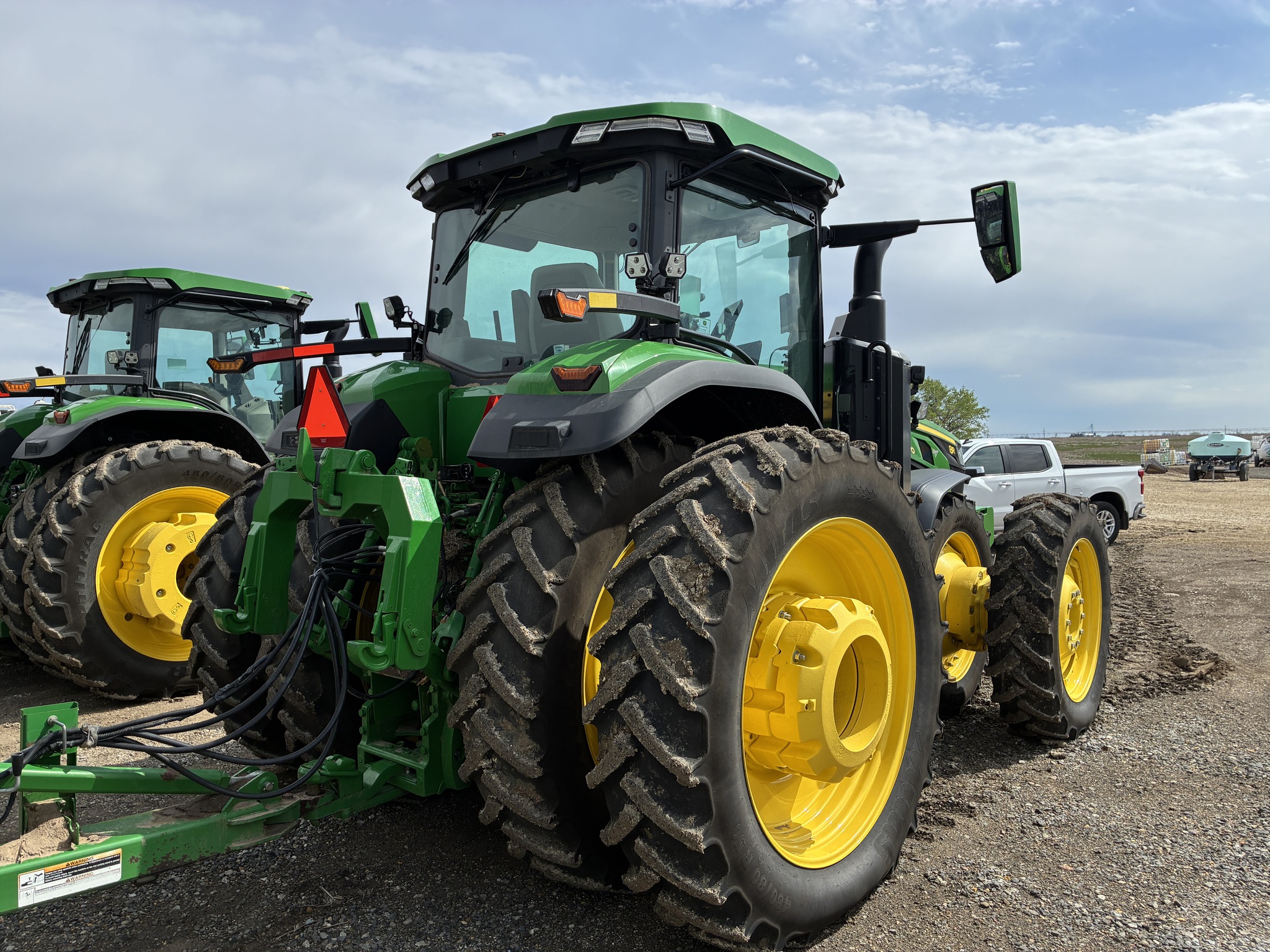  2025 John Deere 8R 370 at LandMark in Hastings, NE