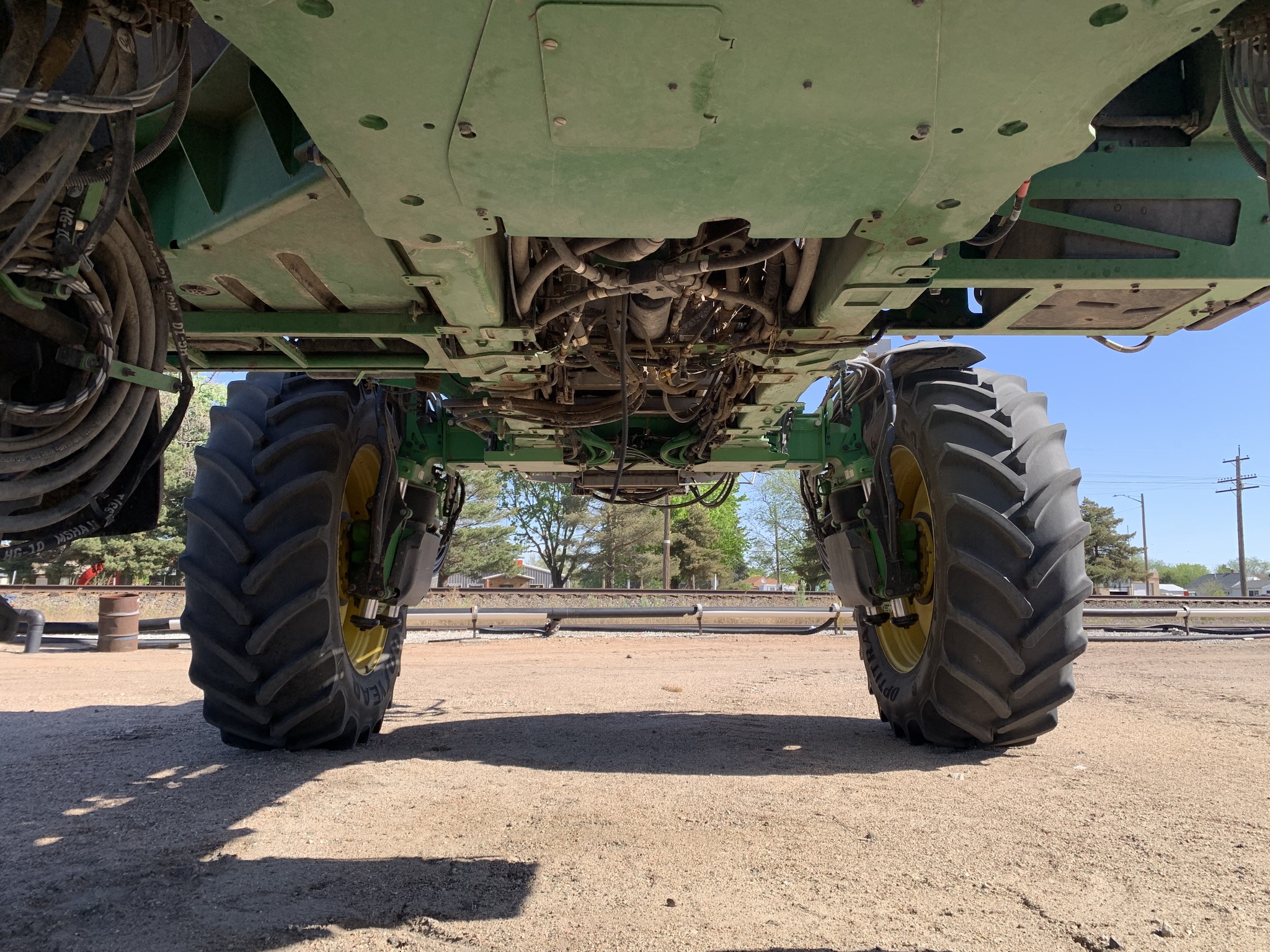  2023 John Deere 600R at LandMark in Gothenburg, NE