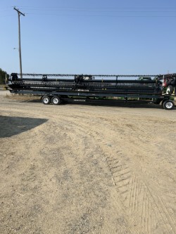 On Lot 2020 Macdon FD140 at Tri County Equipment Marlette, MI