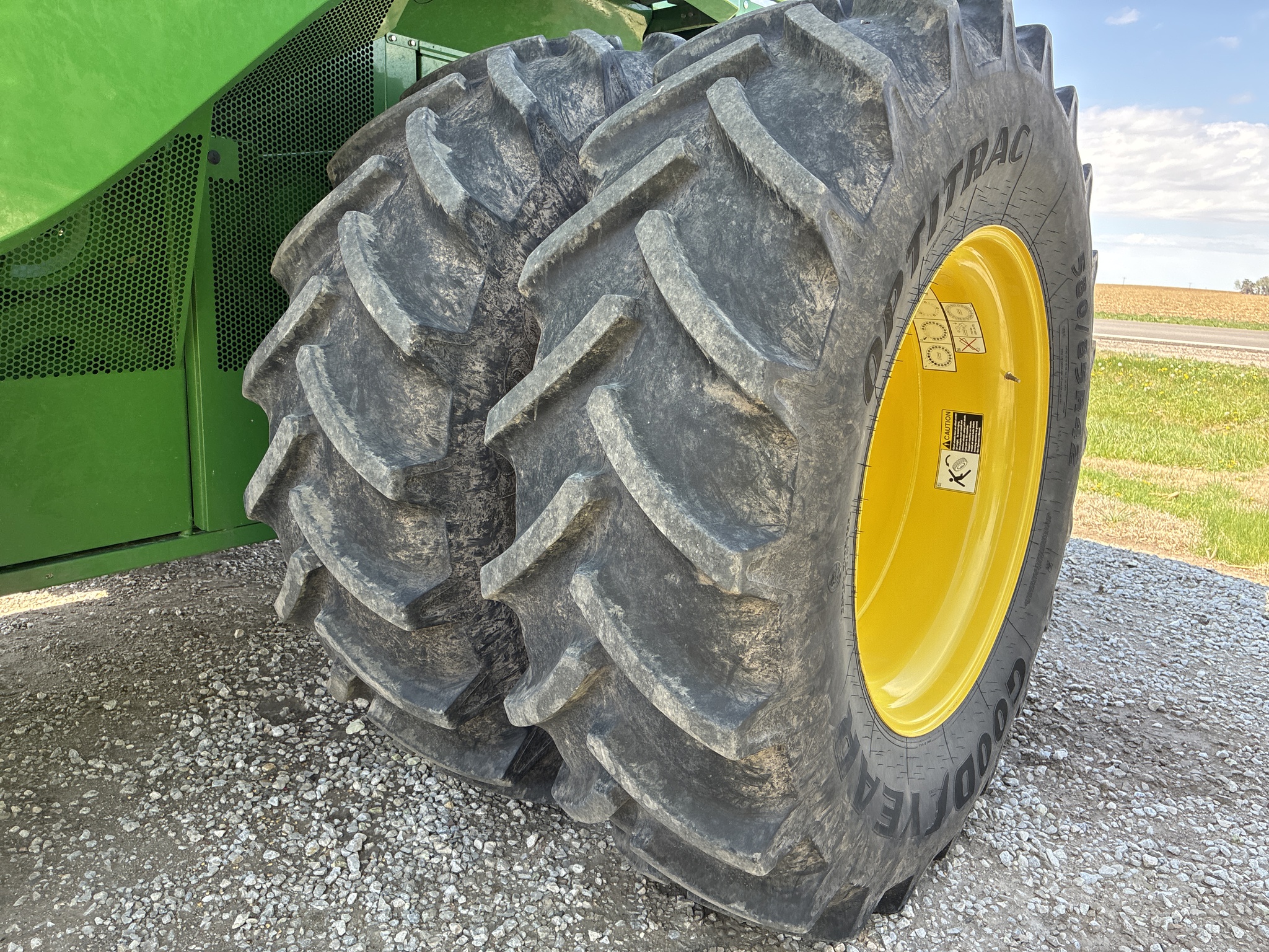  2024 John Deere S780 at LandMark in Fairfield, NE
