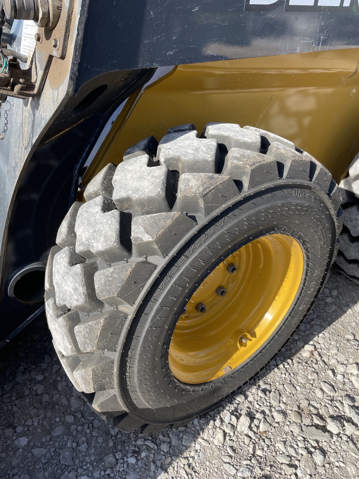  2024 John Deere 324G at LandMark in Kearney, NE