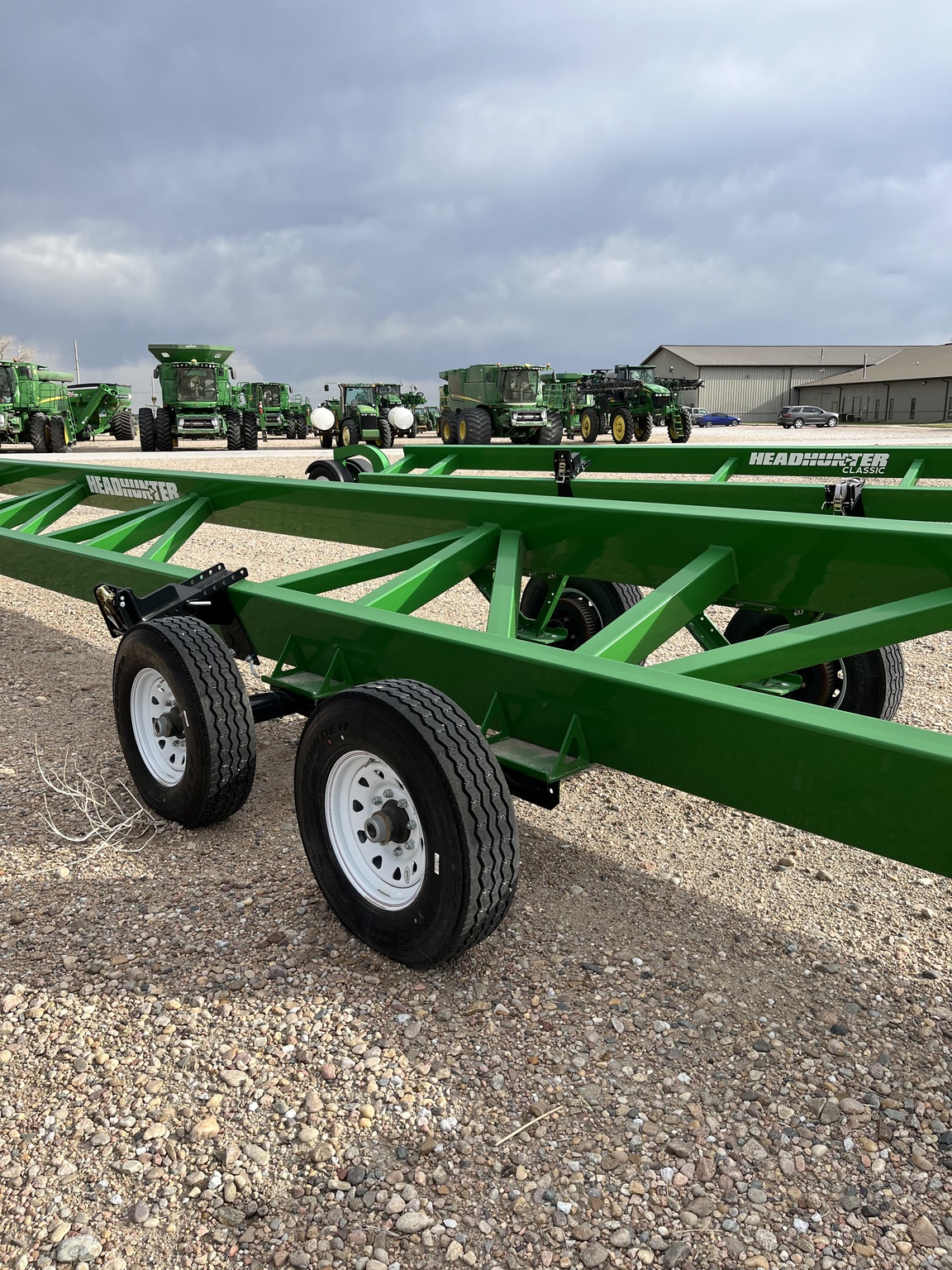  2023 Headhunter HHC53-DA/DB at LandMark in Minden, NE