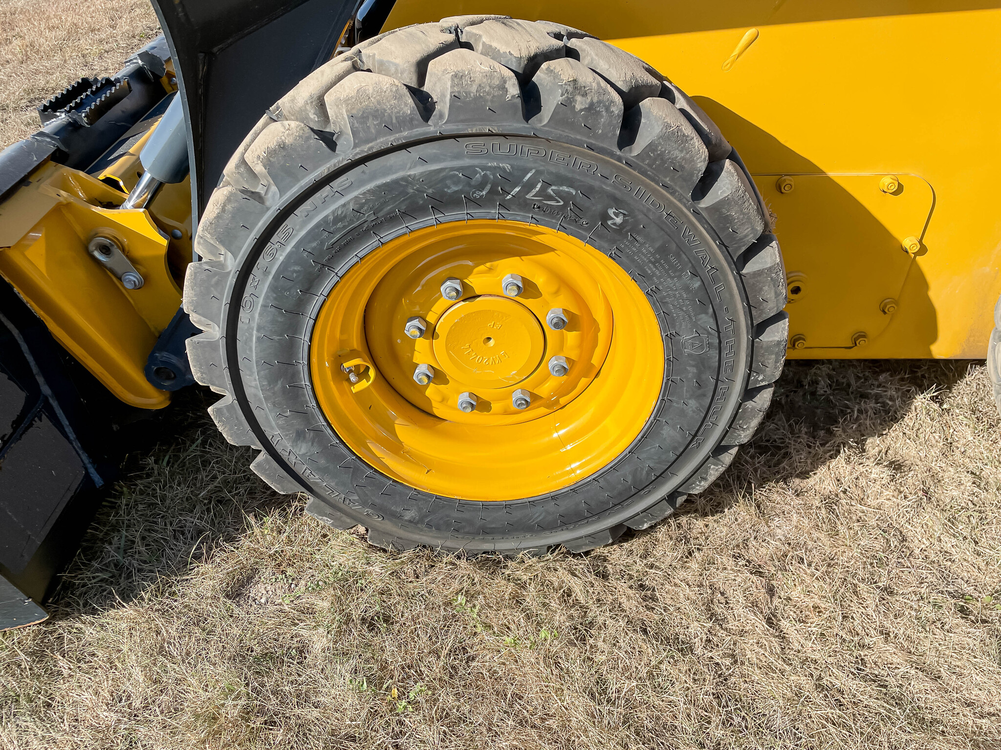  2023 John Deere 320G at LandMark in Red Cloud, NE