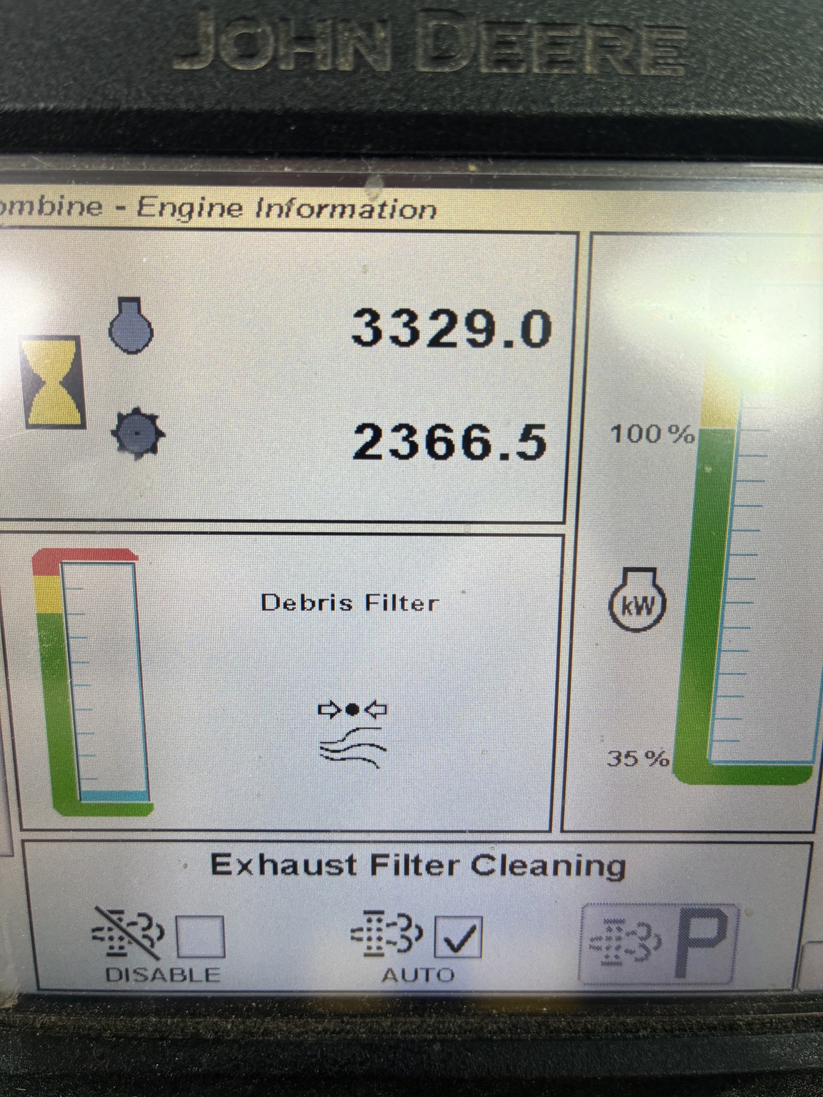  2015 John Deere S680 at LandMark in Arapahoe, NE