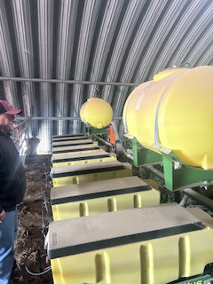  2002 John Deere 1700 at LandMark in Arapahoe, NE