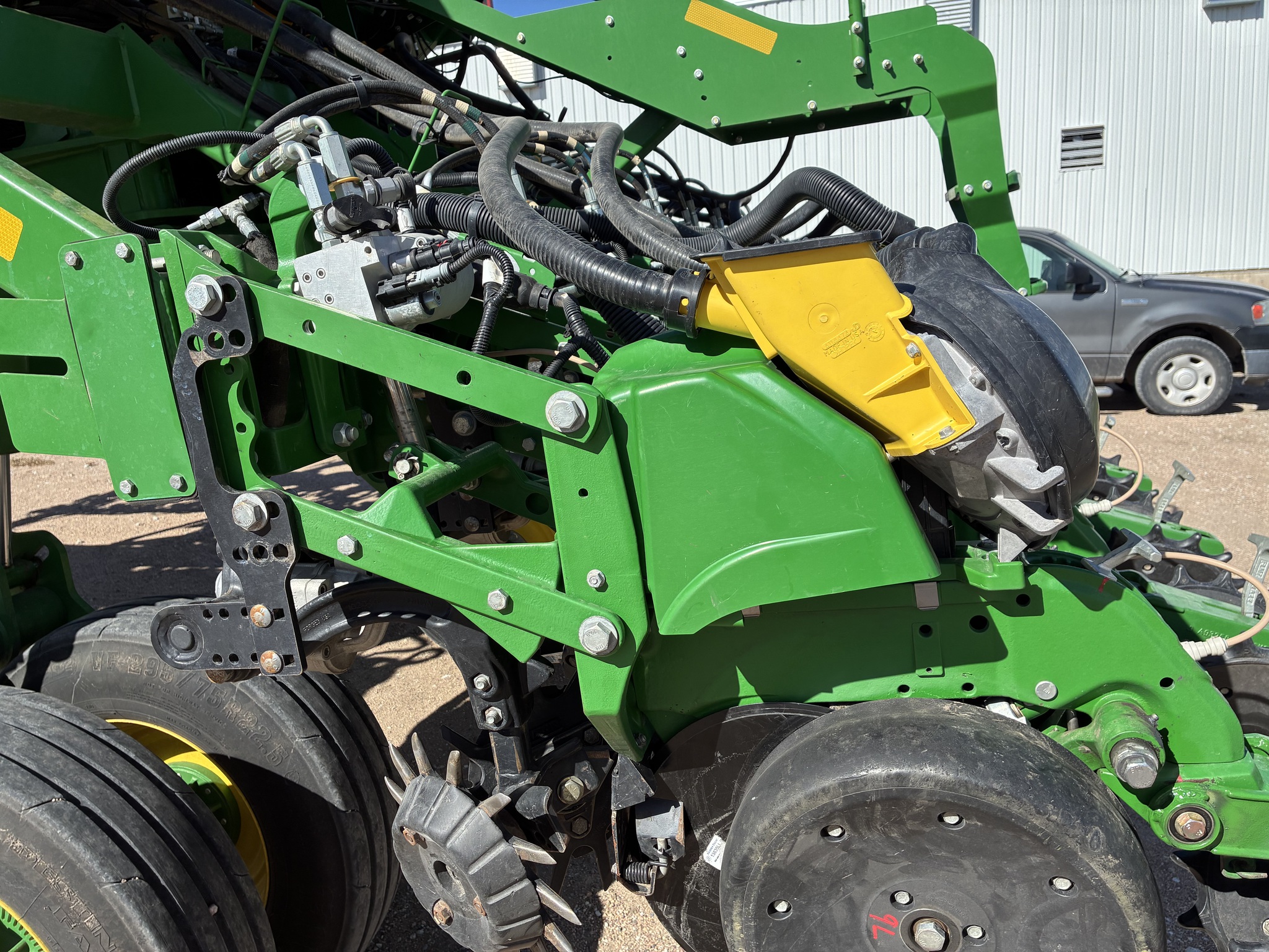  2018 John Deere 1795 at LandMark in Kearney, NE