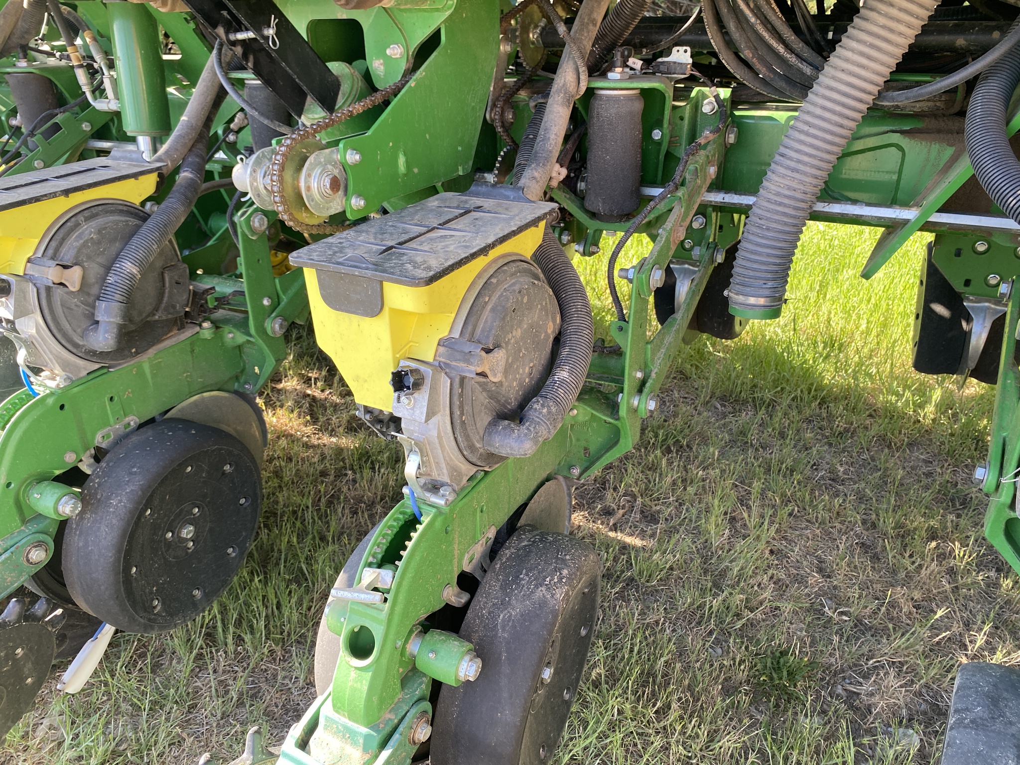  2017 John Deere 1795 at LandMark in Hebron, NE