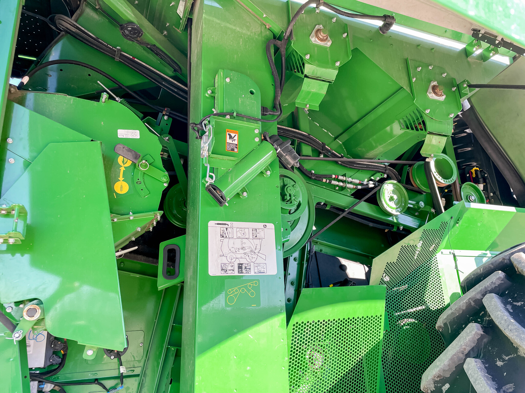  2023 John Deere S780 at LandMark in Lexington, NE