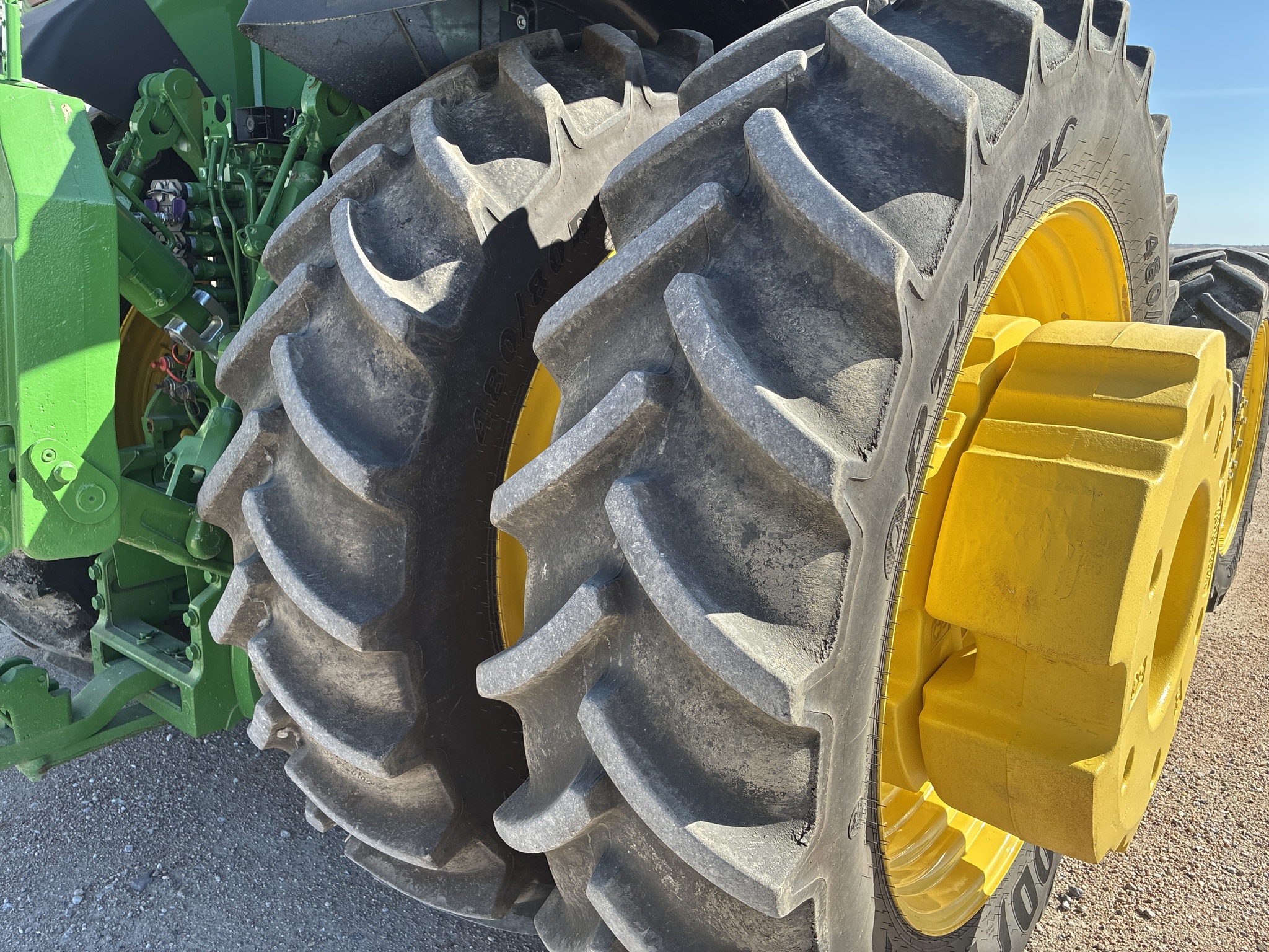  2025 John Deere 8R 370 at LandMark in Hebron, NE