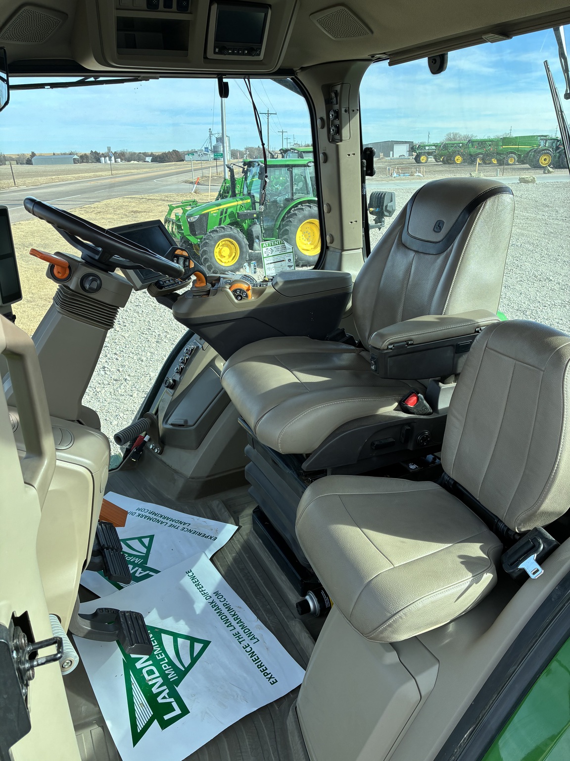  2021 John Deere 8R 370 at LandMark in Arapahoe, NE