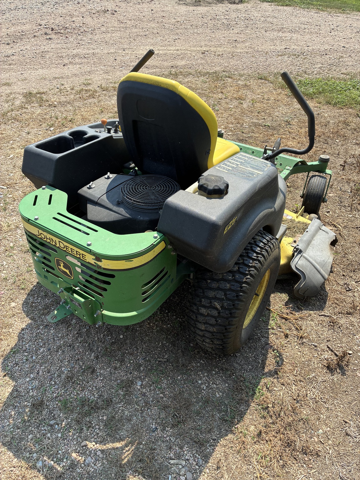  2007 John Deere Z445 at LandMark in Holdrege, NE