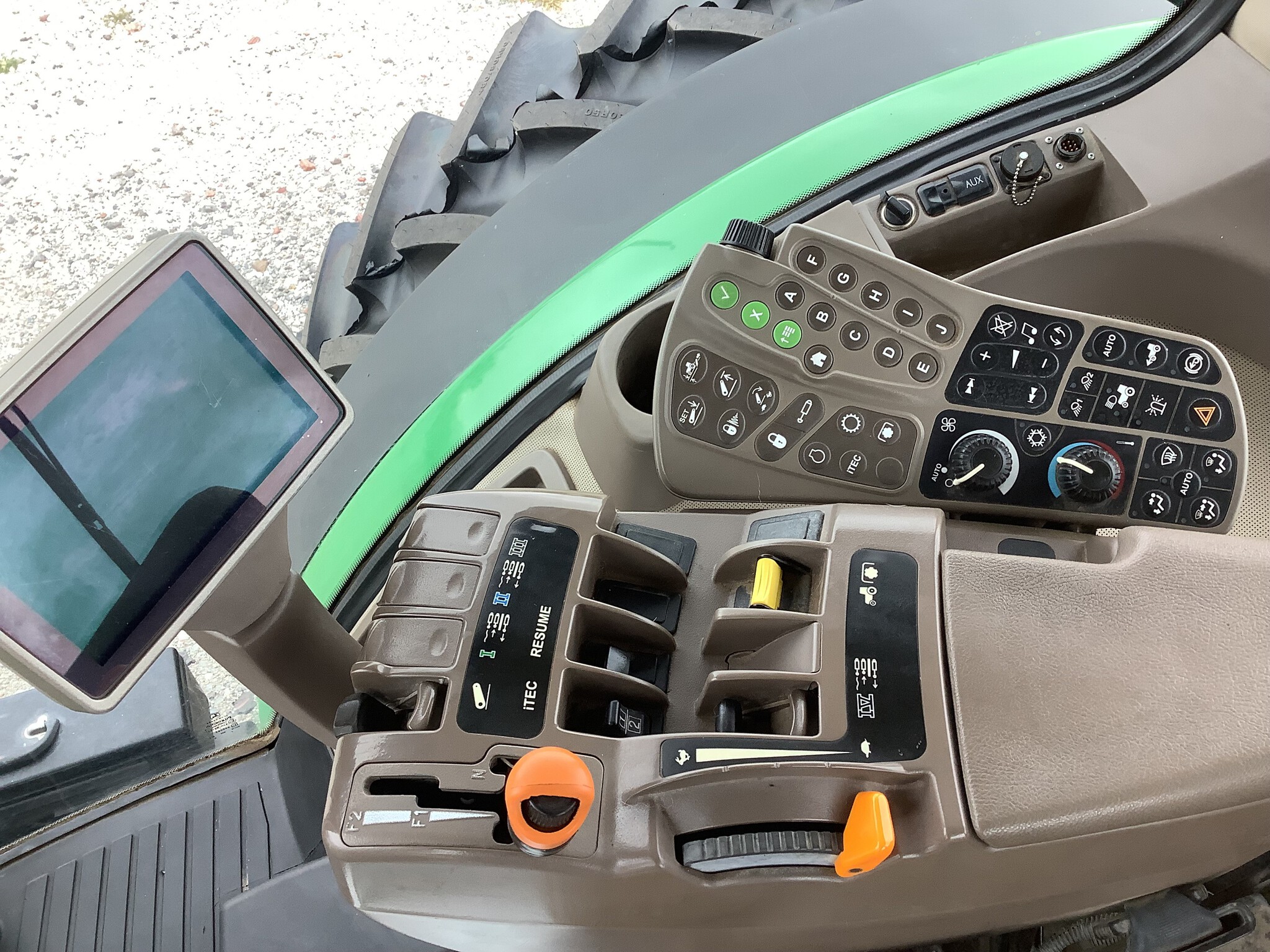  2010 John Deere 8320R at LandMark in Beatrice, NE
