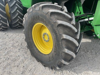  2025 John Deere S7 700 at LandMark in Fairfield, NE