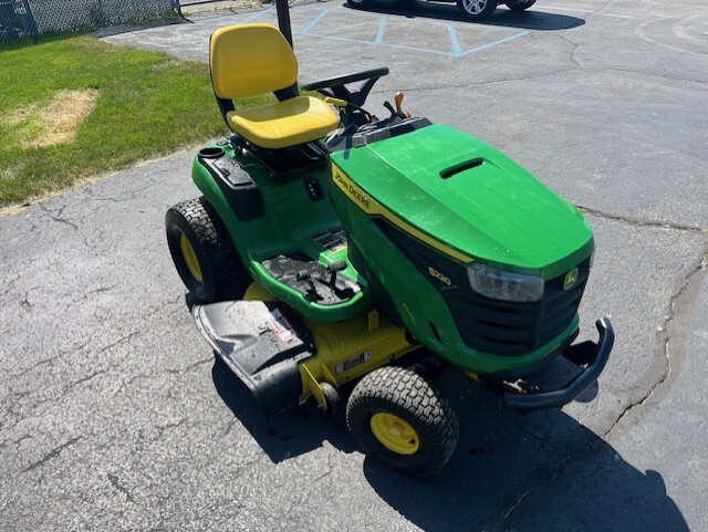 On Lot 2022 John Deere S220 at Tri County Equipment Saginaw, MI