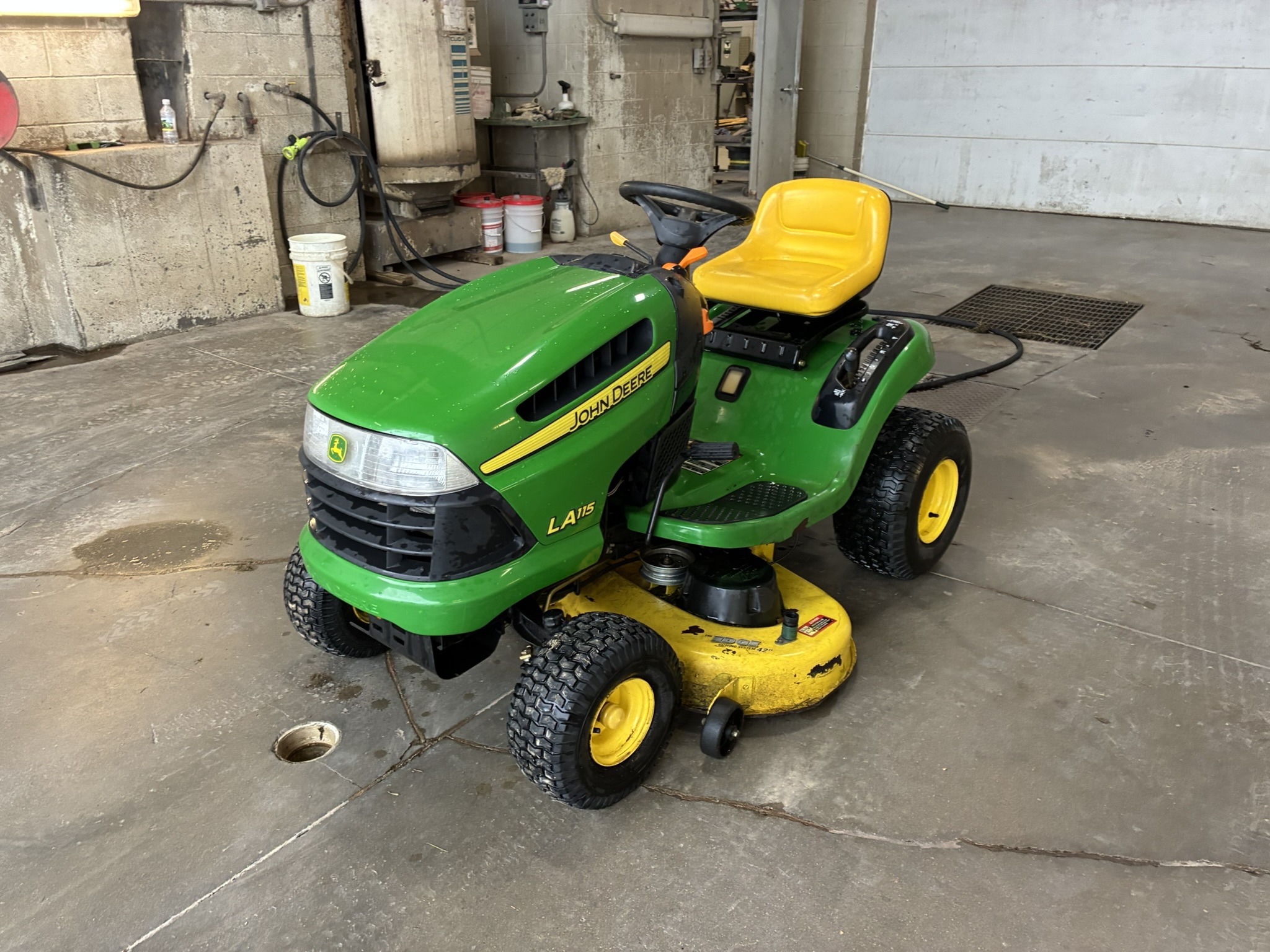  2008 John Deere LA115 at LandMark in Marysville, KS