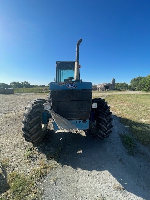   Ford-new Holland 9030-92 at LandMark in Phillipsburg, KS