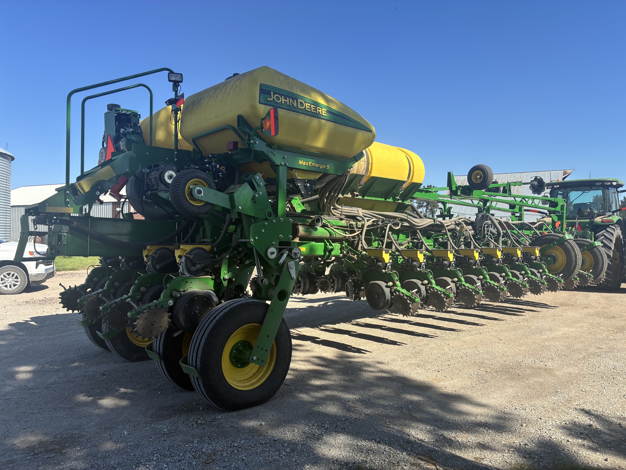  2021 John Deere 1775NT at LandMark in Beatrice, NE