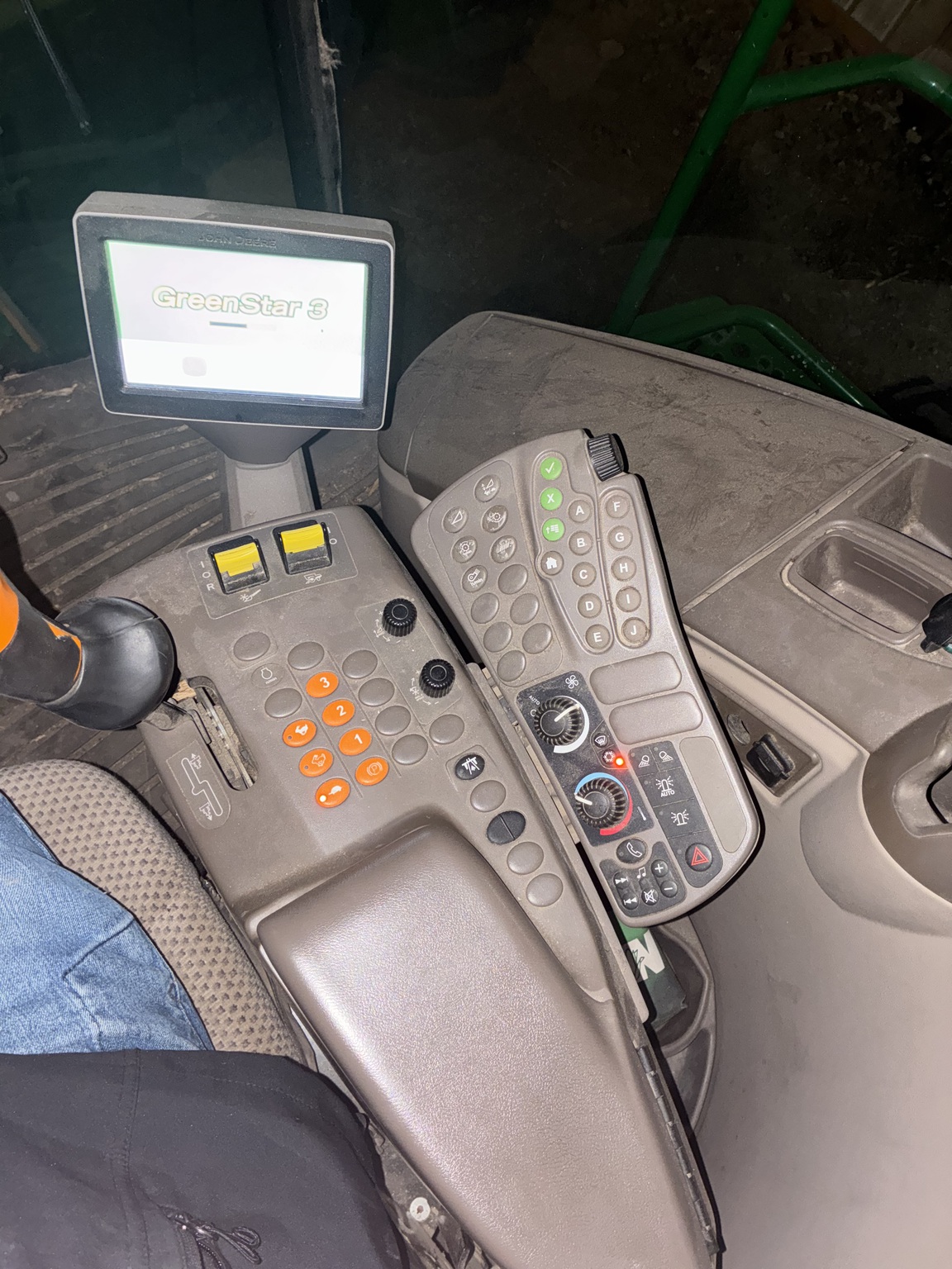  2013 John Deere S660 at LandMark in Hastings, NE