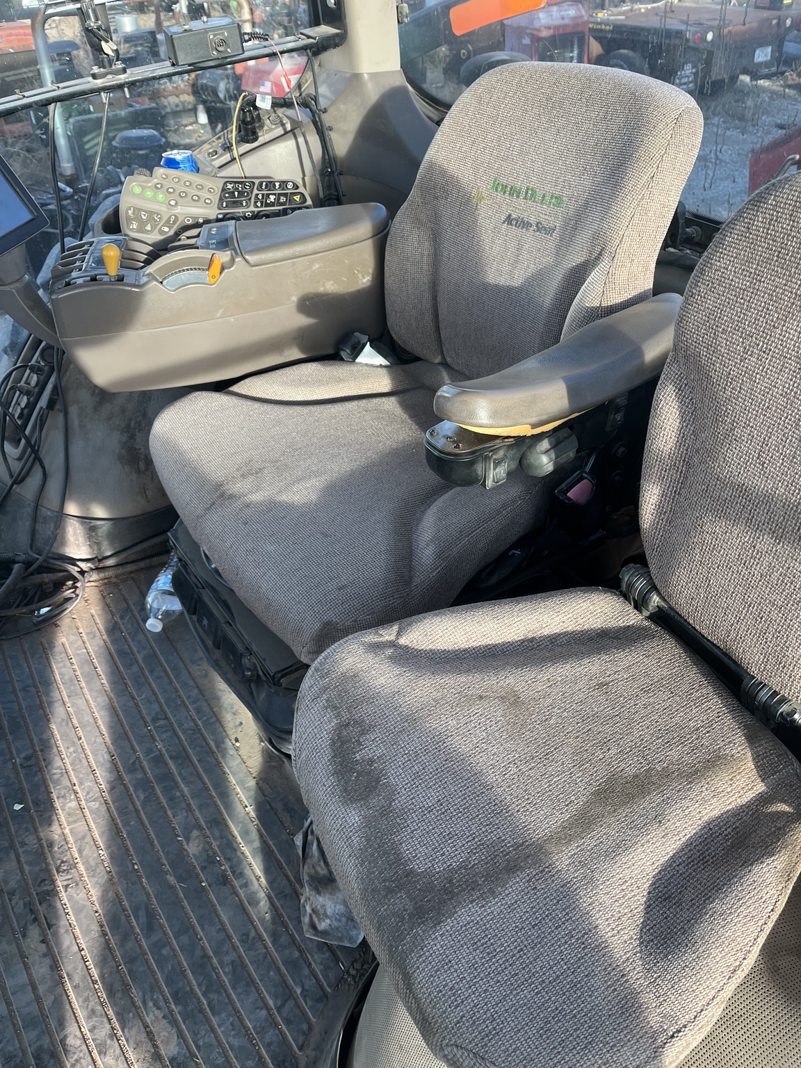  2010 John Deere 8320R at LandMark in Hastings, NE