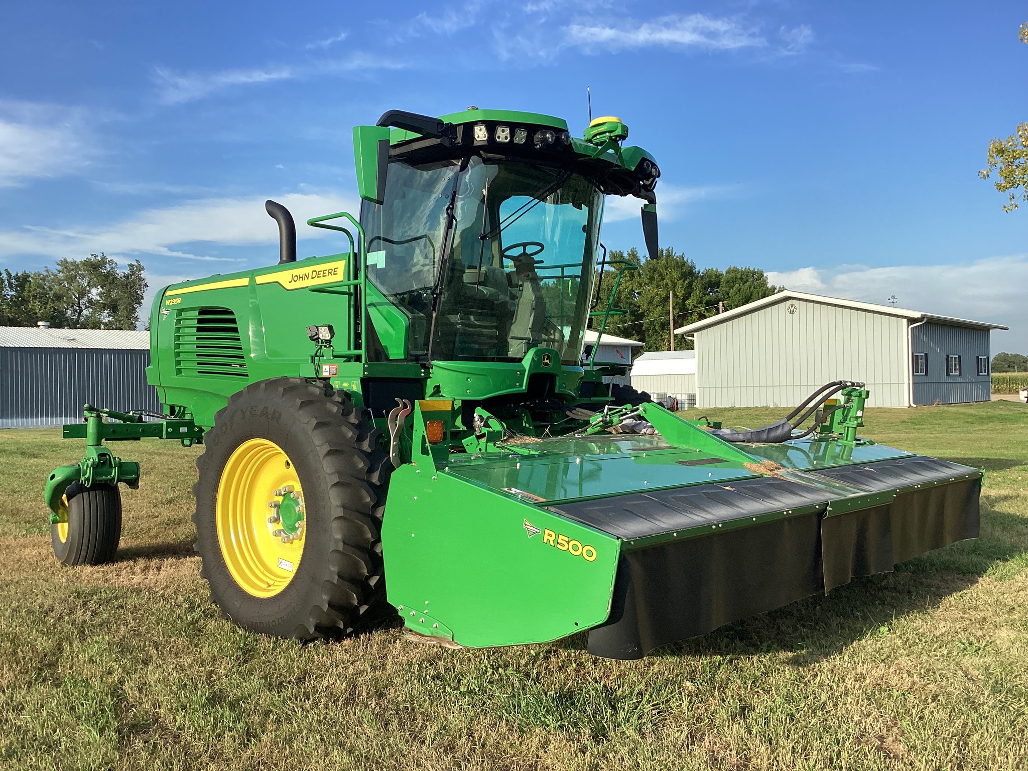  2024 John Deere W235R at LandMark in Minden, NE