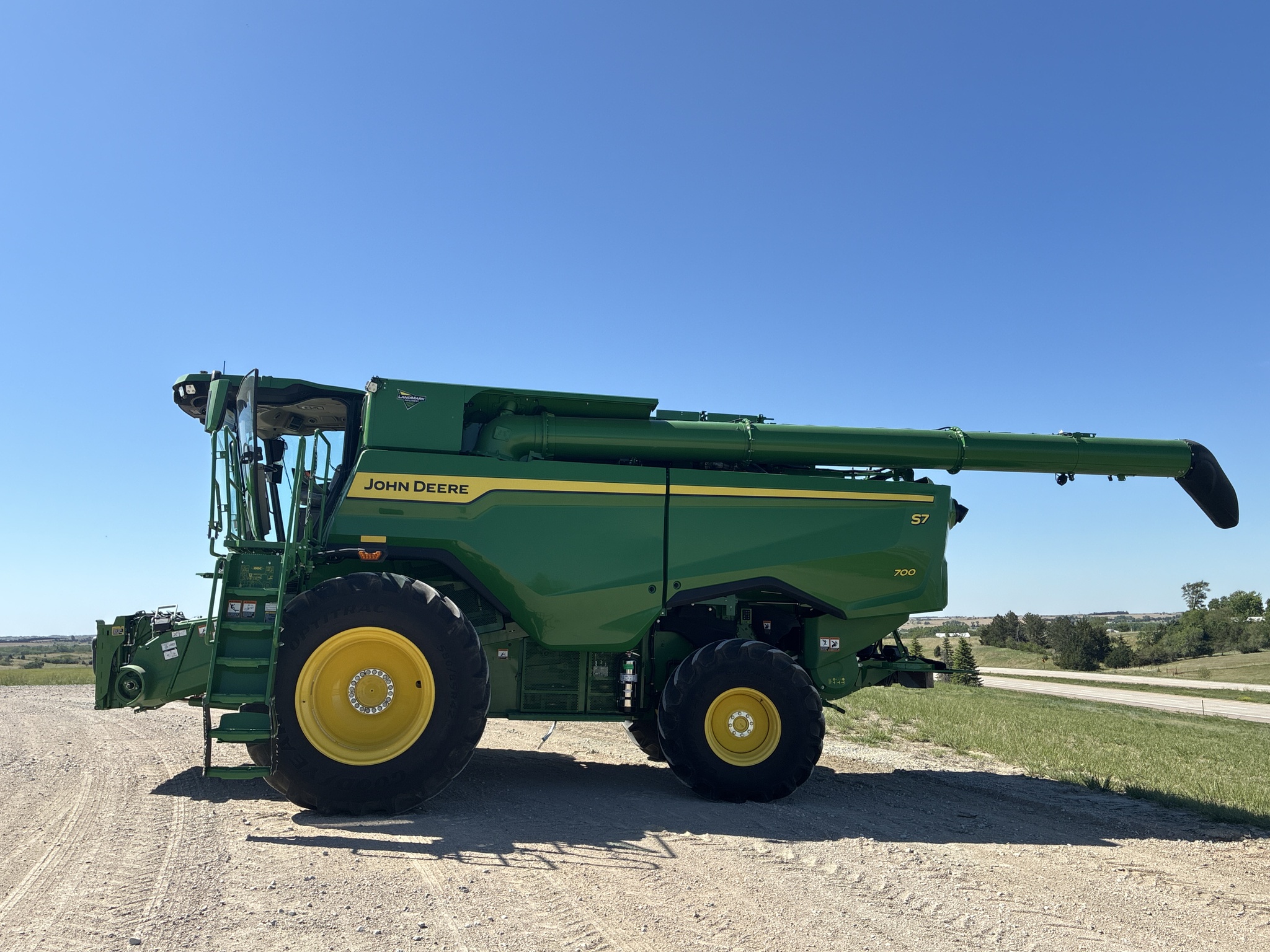  2025 John Deere S7 700 at LandMark in Hebron, NE