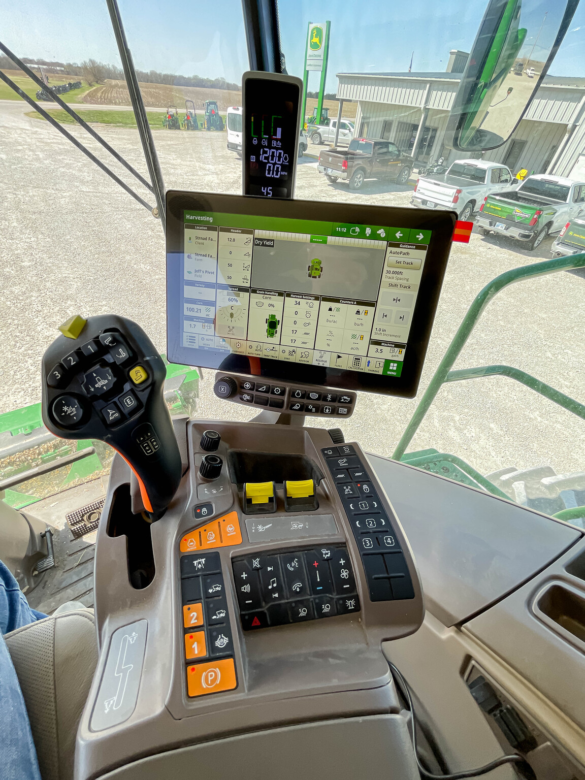  2024 John Deere S780 at LandMark in Marysville, KS