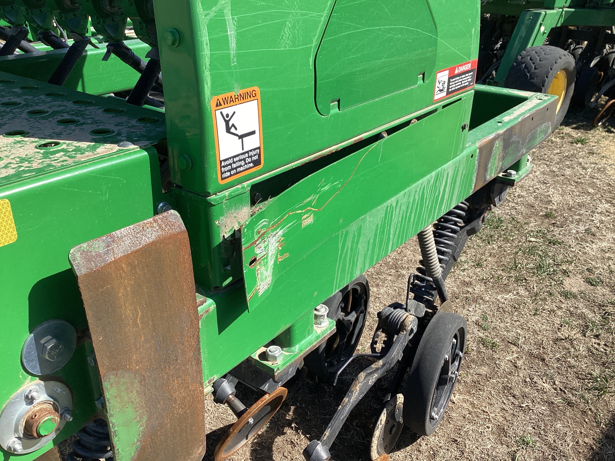  2018 John Deere 1590 at LandMark in Smith Center, KS