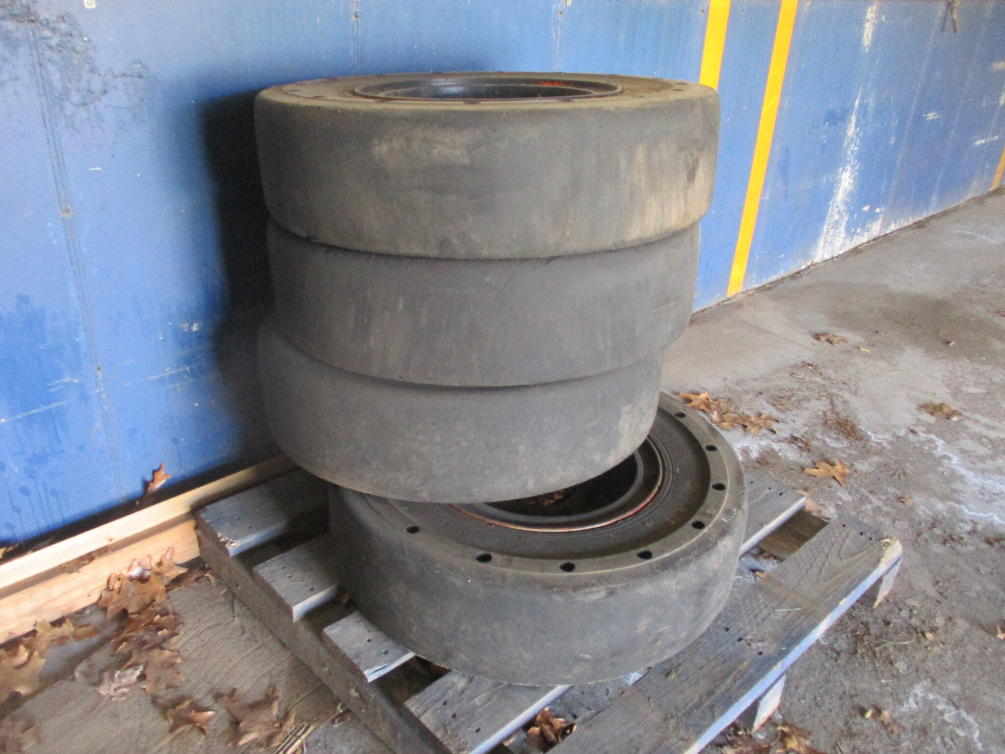 TIRES