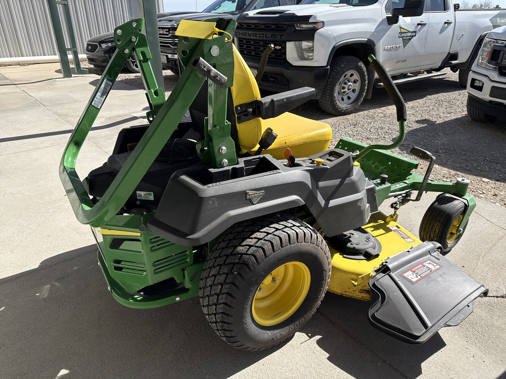  2021 John Deere Z530M at LandMark in Lexington, NE
