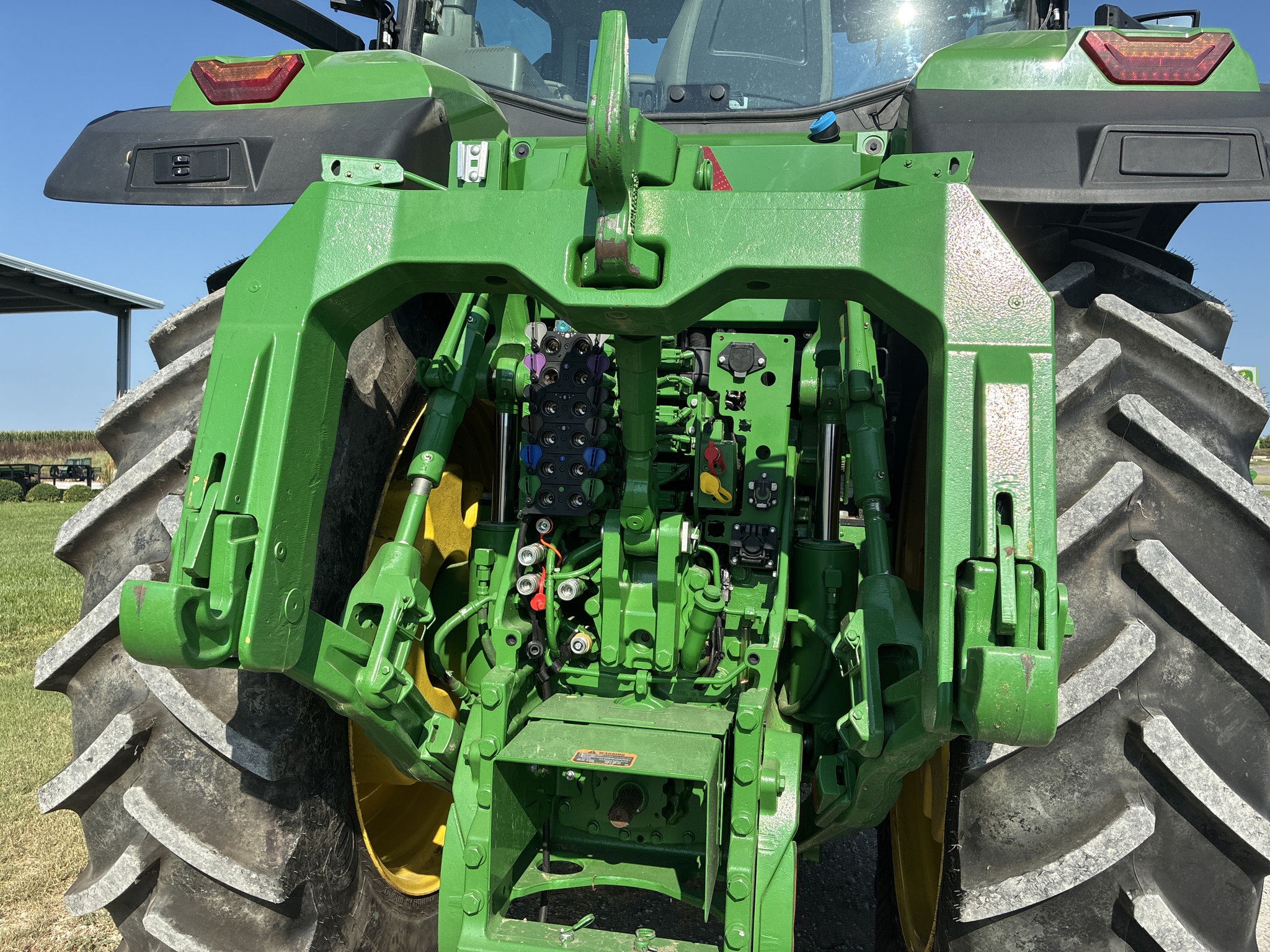  2024 John Deere 8R 370 at LandMark in Marysville, KS