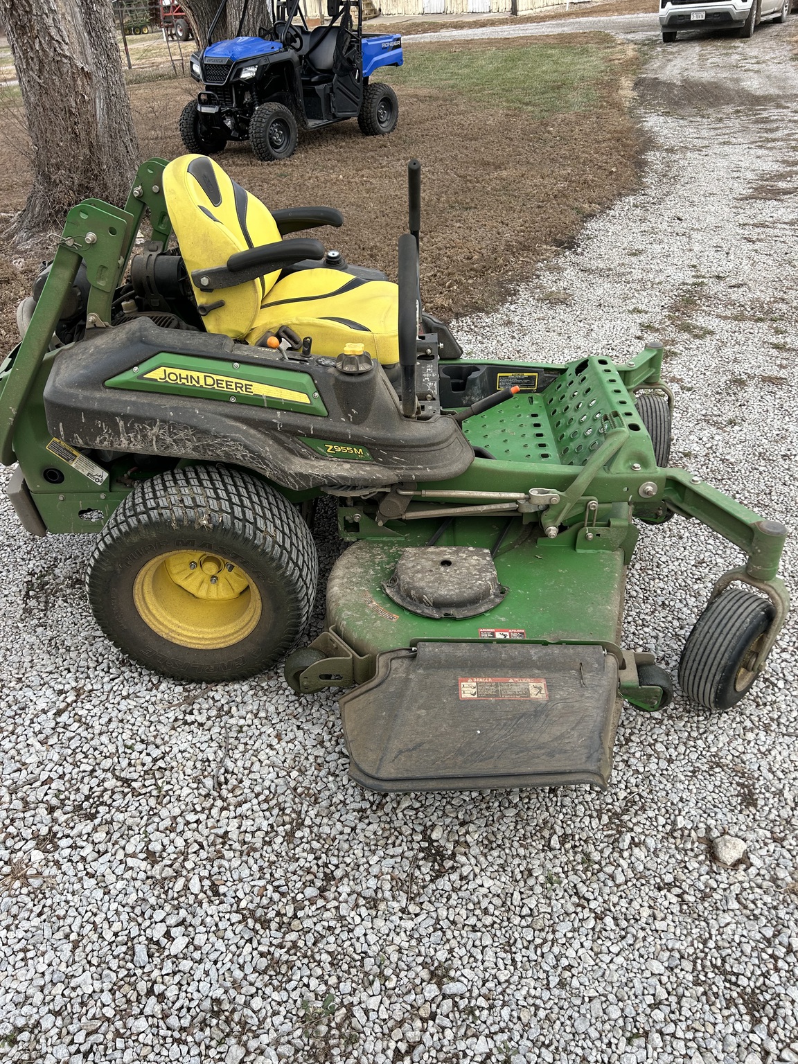  2018 John Deere Z955M EFI at LandMark in Hebron, NE