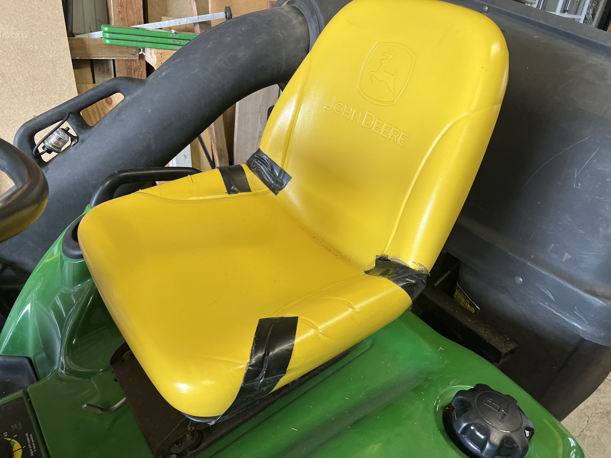  2004 John Deere X485 at LandMark in Hastings, NE