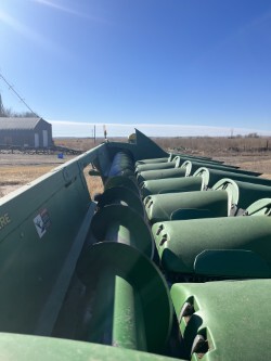  2013 John Deere 608C at LandMark in Gothenburg, NE