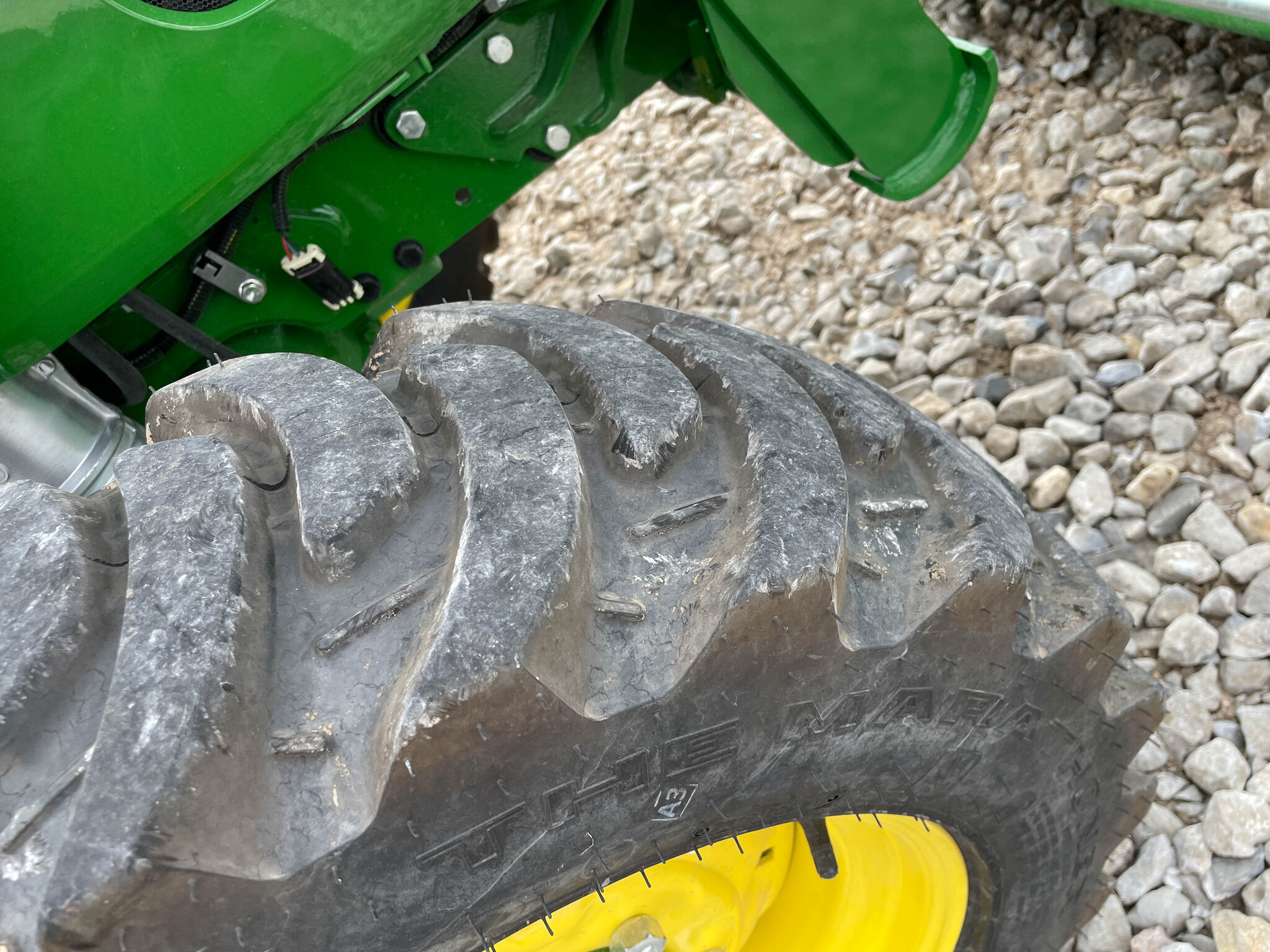  2022 John Deere 3046R at LandMark in Holdrege, NE