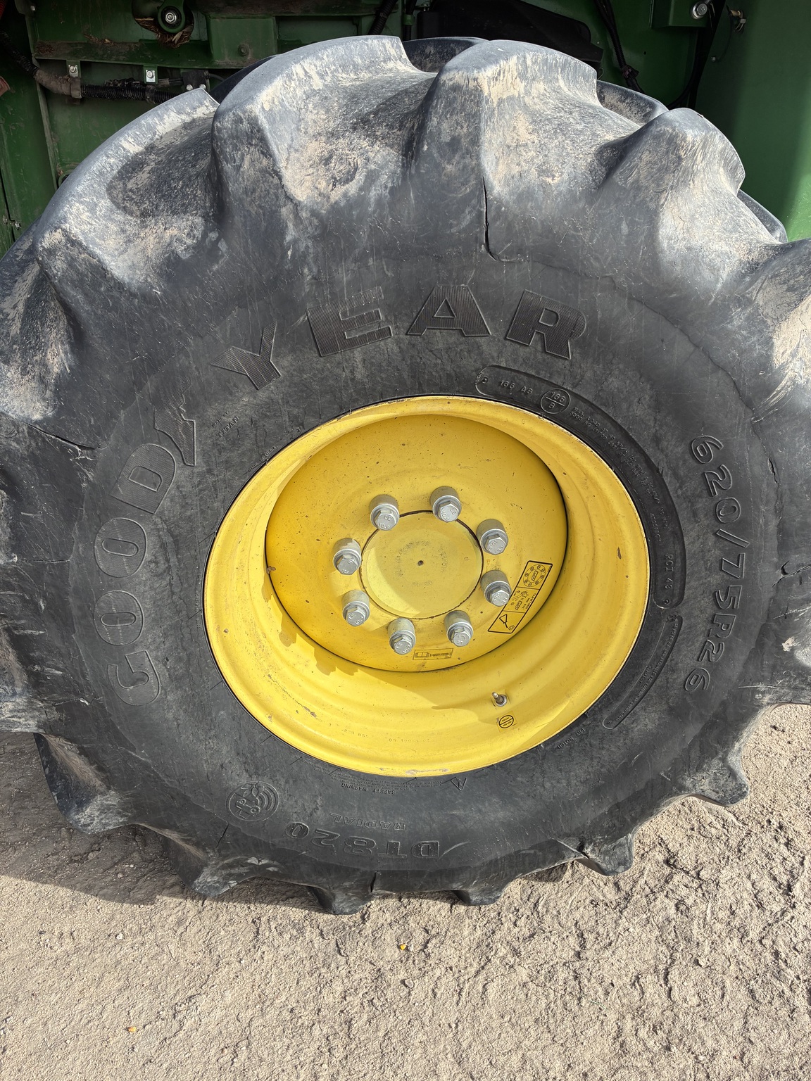  2015 John Deere S680 at LandMark in Arapahoe, NE