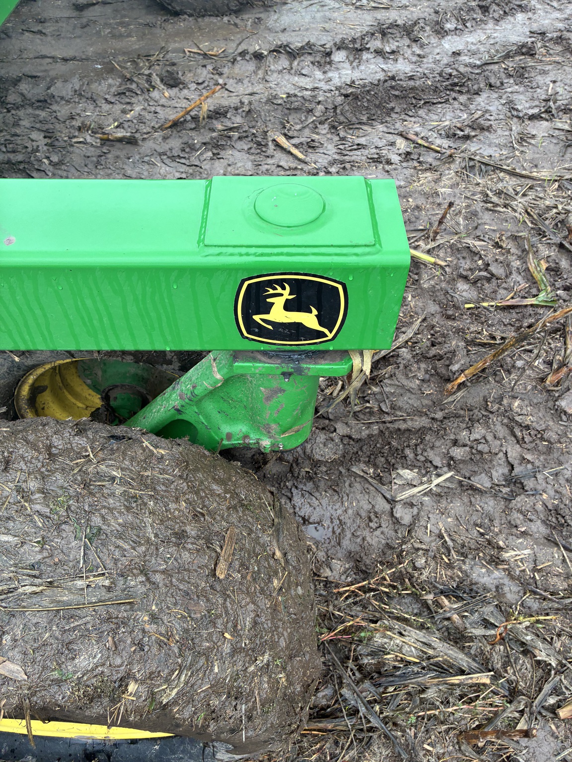  2009 John Deere 1990 at LandMark in Arapahoe, NE
