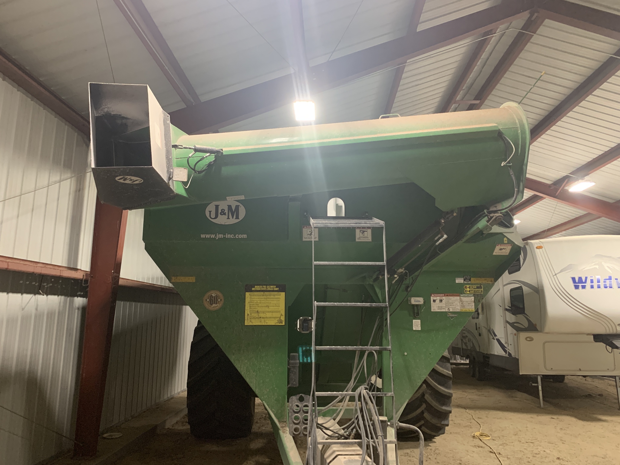  2020 J&m 1051-22 at LandMark in Holdrege, NE