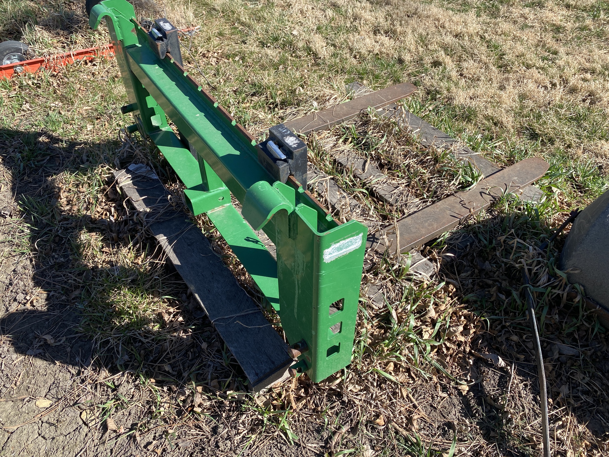  2015 John Deere 1025R at LandMark in Hebron, NE