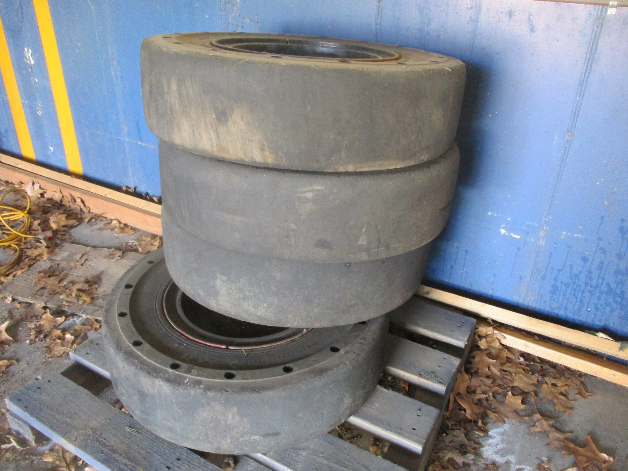 TIRES