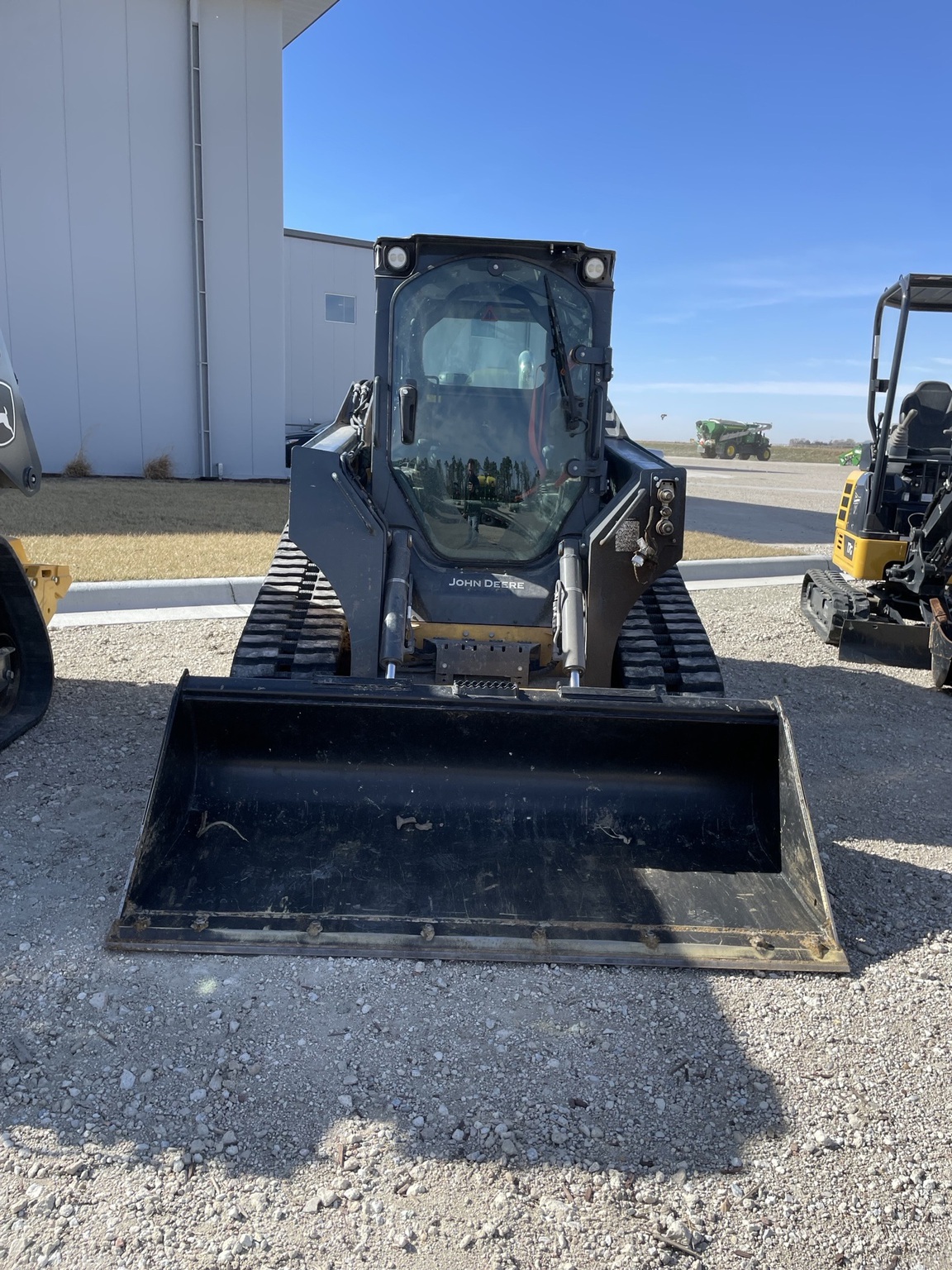 2024 John Deere 325G at LandMark in Hastings, NE