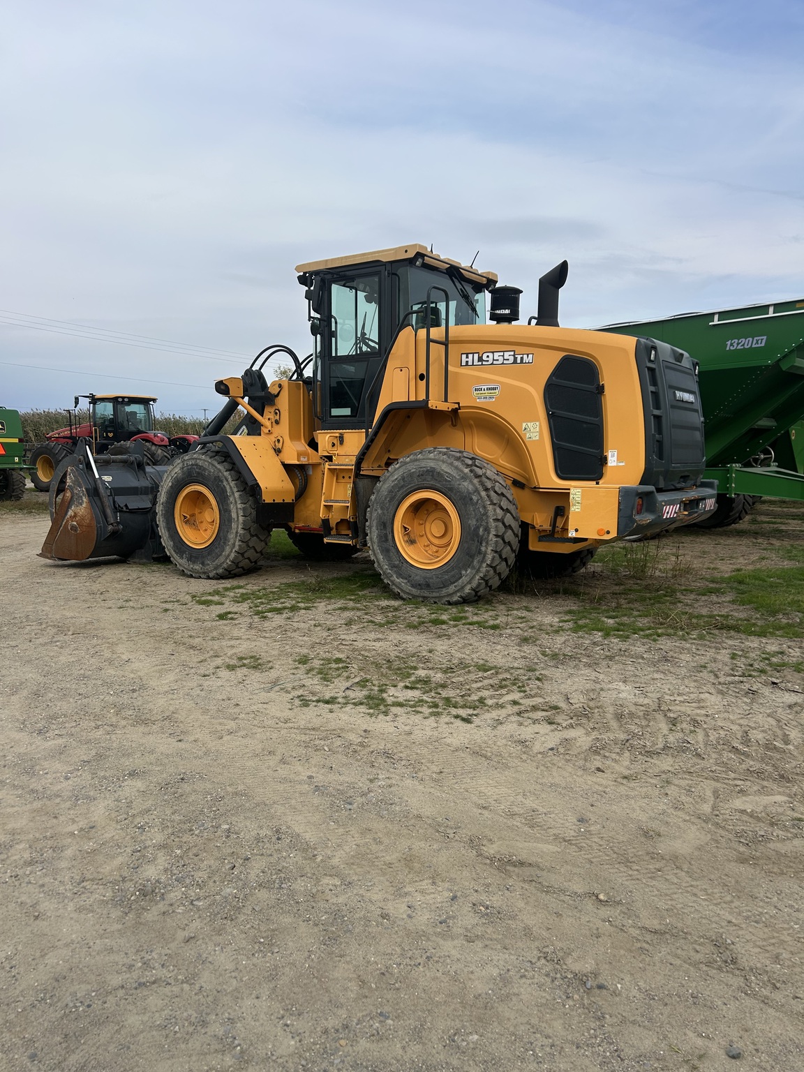 On Lot 2021 Hyundai HL955TM at Tri County Equipment Marlette, MI