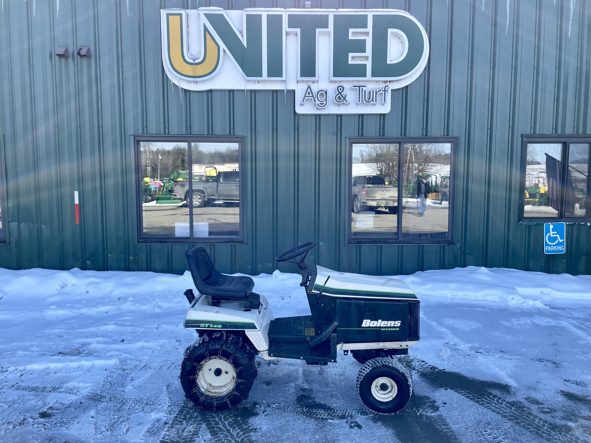 3214H United Ag & Turf