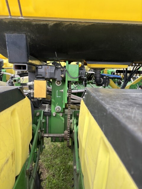 On Lot  Wil-rich 24R22 at Tri County Equipment Bad Axe, MI