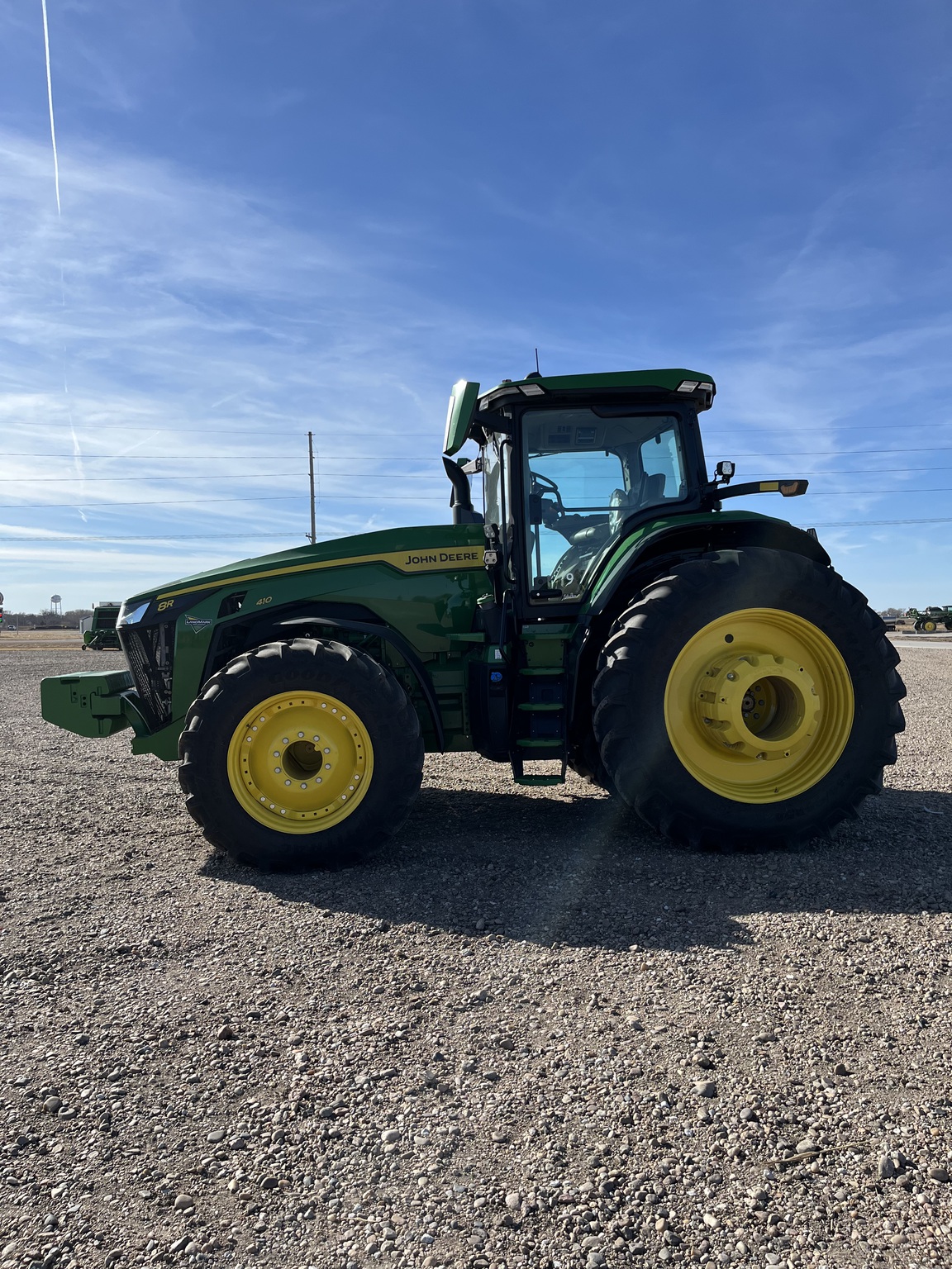  2025 John Deere 8R 410 at LandMark in Holdrege, NE