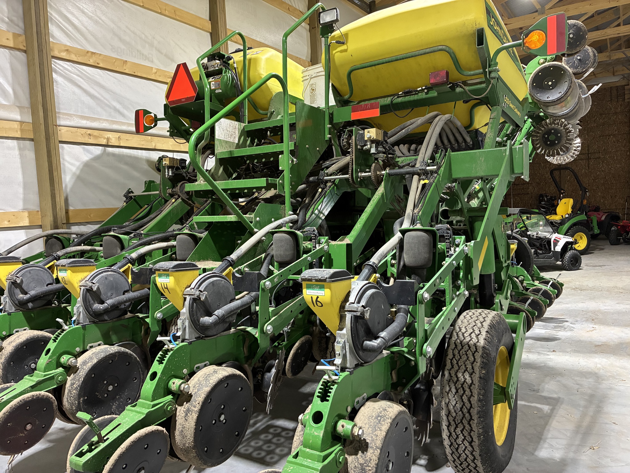  2013 John Deere 1790 at LandMark in Lexington, NE