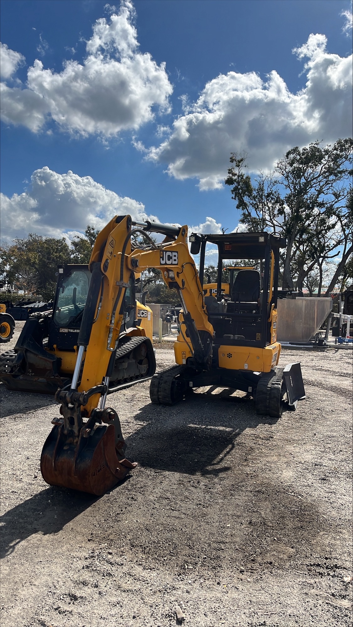  2022 JCB 35Z at Briggs JCB Tampa, FL