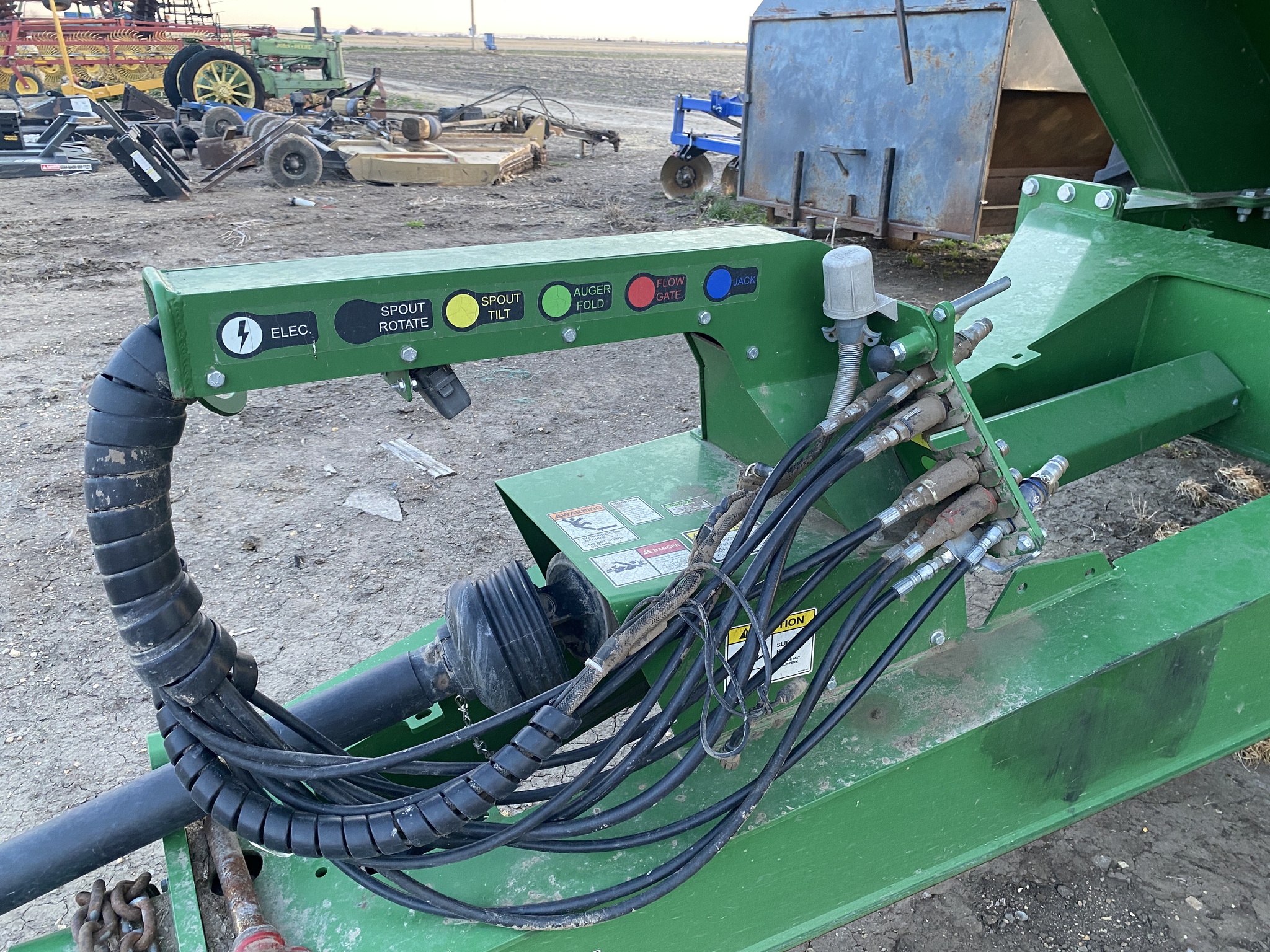  2021 Brandt 1120XT at LandMark in Hebron, NE