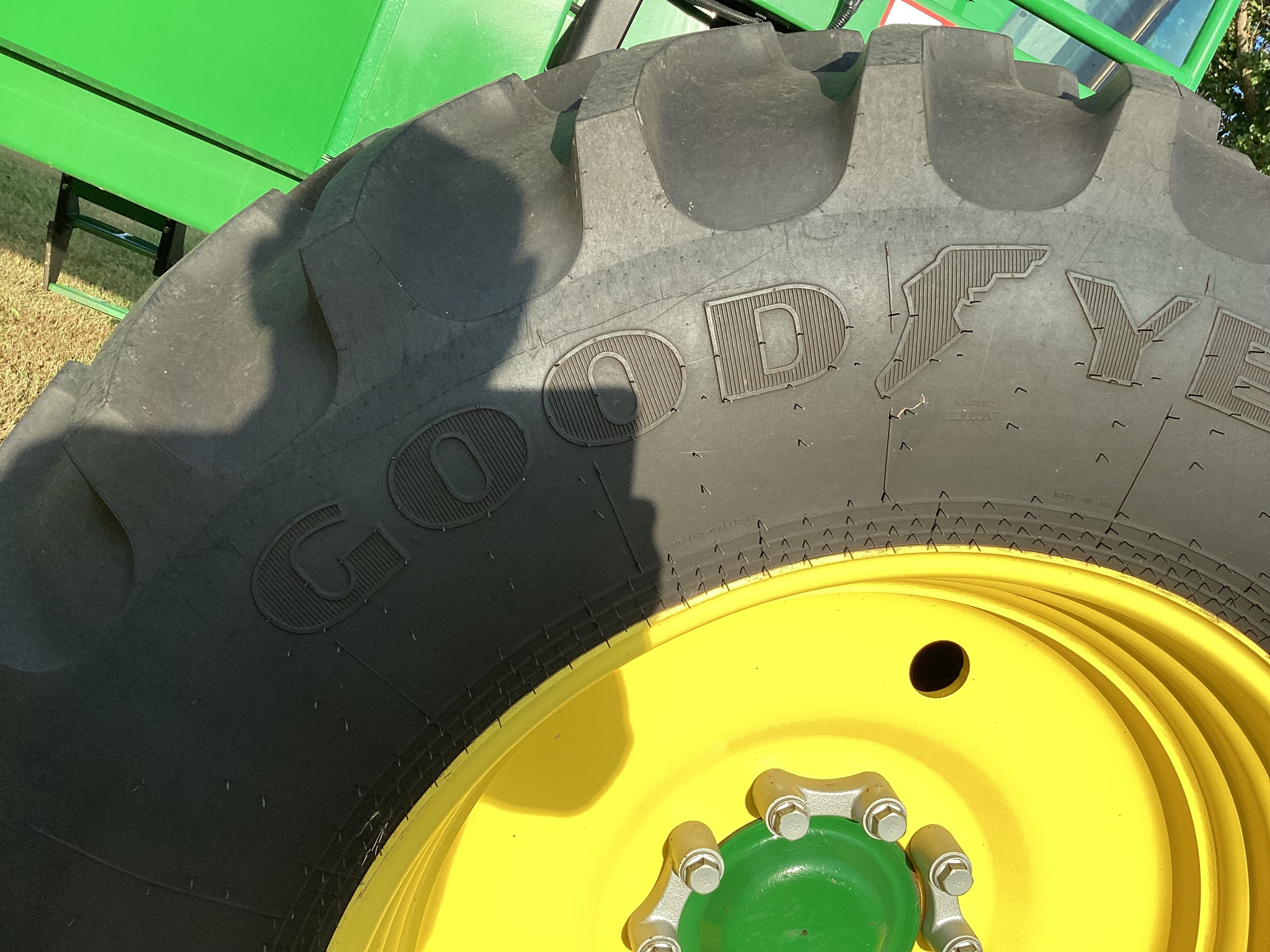  2024 John Deere W235R at LandMark in Minden, NE