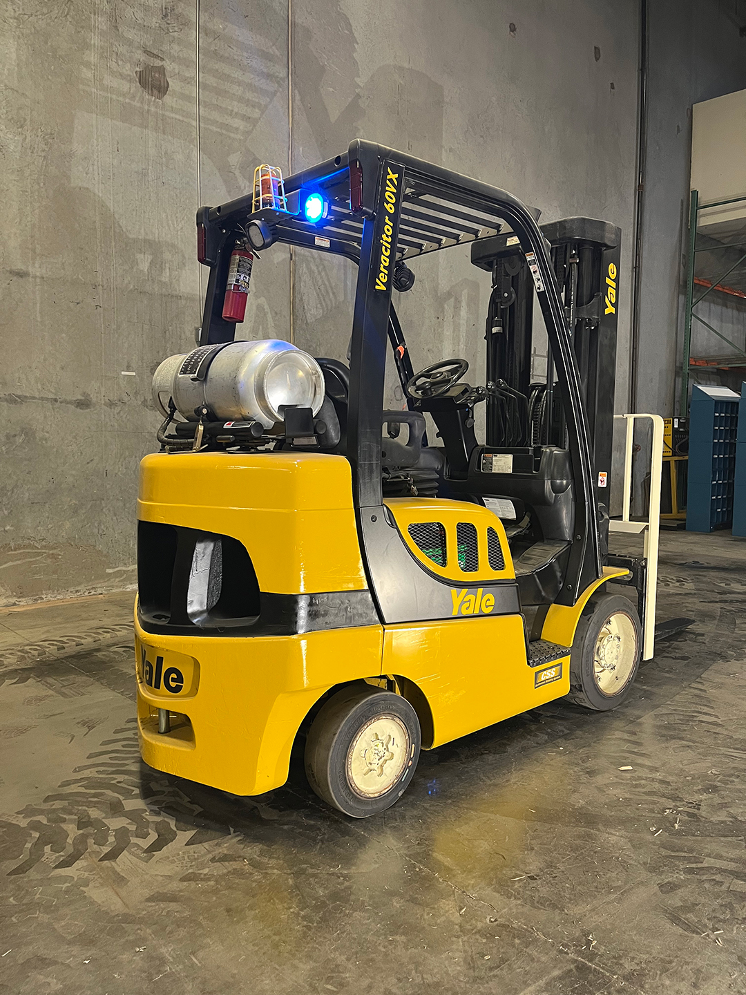 Used 2015 Yale GLC060VXNDAE088 at Briggs Equipment in Dallas, TX