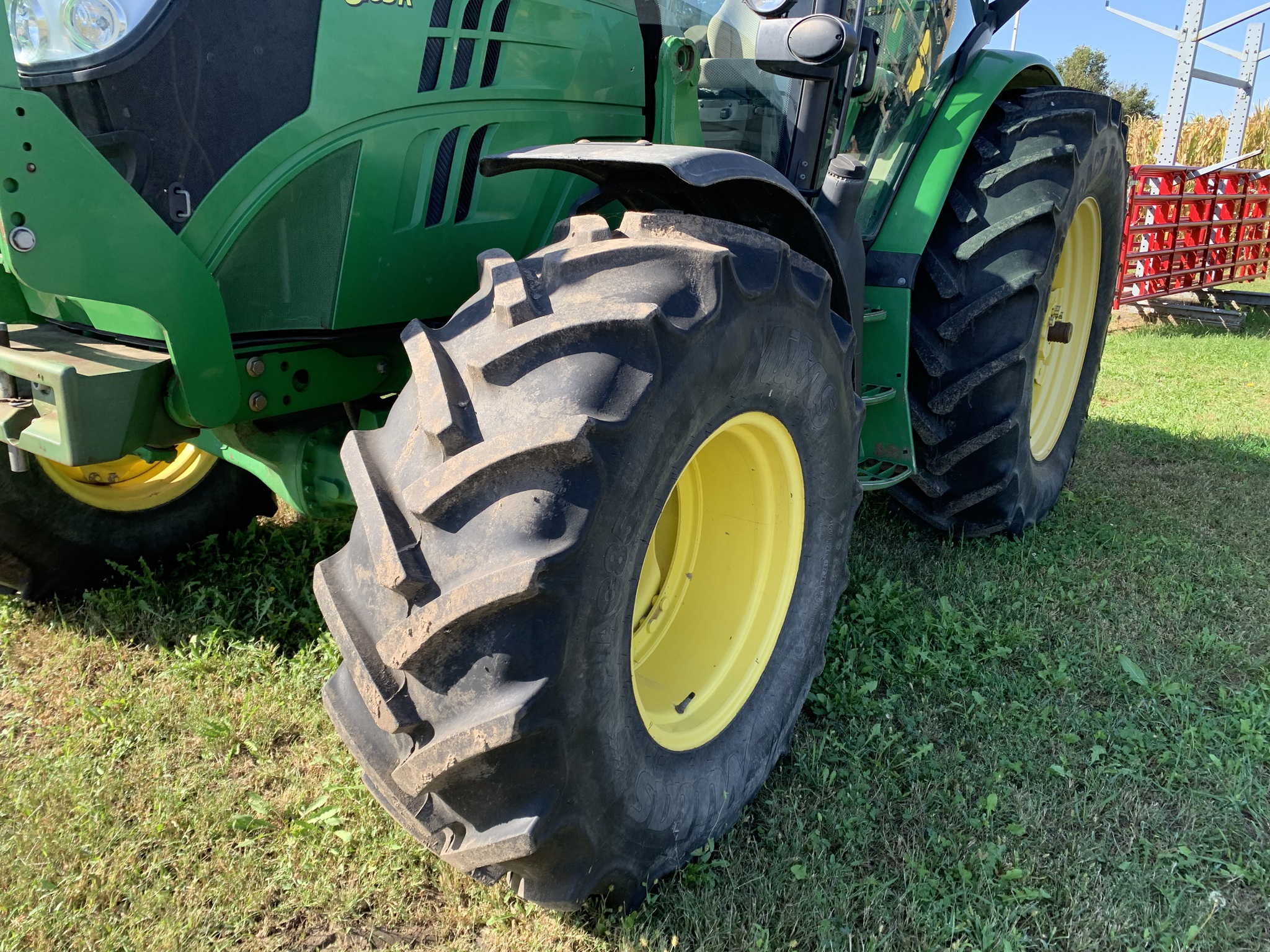 2013 John Deere 6105R at LandMark in Lexington, NE